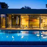 Luxury Jerini House With Pool And Wellness Bajcici