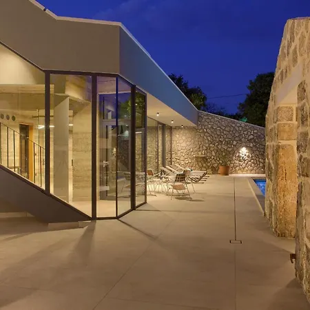Villa Luxury Jerini House With Pool And Wellness