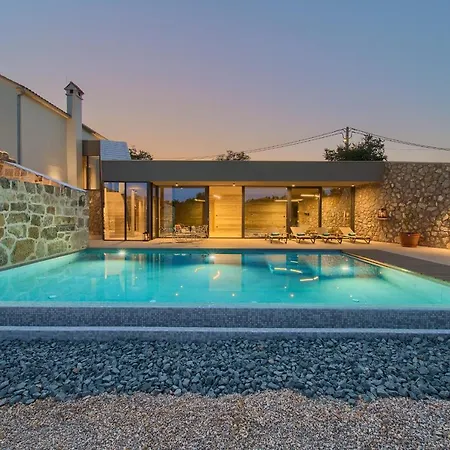 Luxury Jerini House With Pool And Wellness *