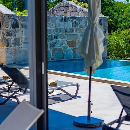 Luxury Jerini House With Pool And Wellness Villa
