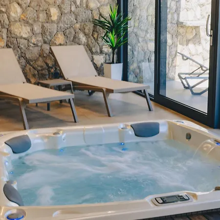 Luxury Jerini House With Pool And Wellness Villa Bajcici