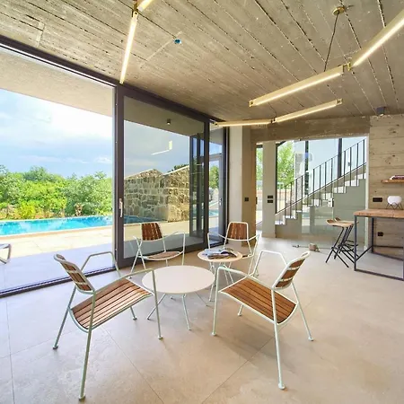 Villa Luxury Jerini House With Pool And Wellness *