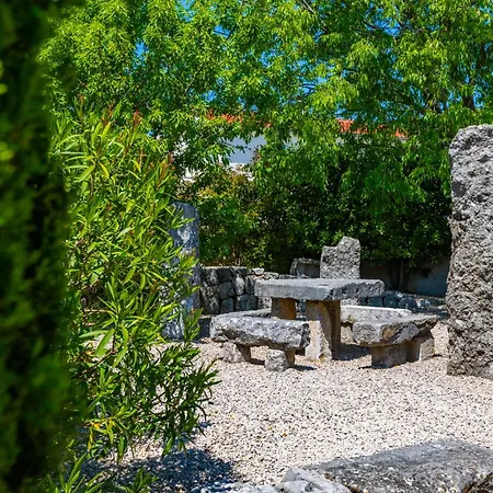 Luxury Jerini House With Pool And Wellness