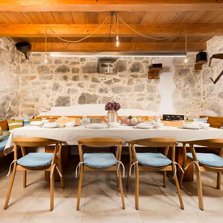 Luxury Jerini House With Pool And Wellness Villa Bajcici