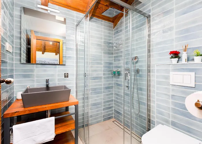 Luxury Jerini House With Pool And Wellness * Bajcici