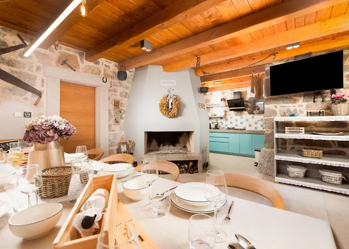 Βίλα Luxury Jerini House With Pool And Wellness