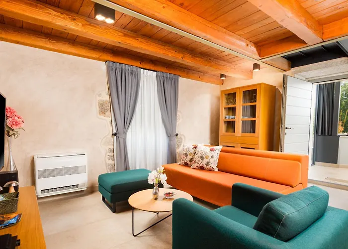 Luxury Jerini House With Pool And Wellness * Bajcici
