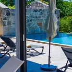 Luxury Jerini House With Pool And Wellness 别墅