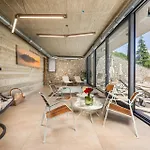 Luxury Jerini House With Pool And Wellness * Bajcici