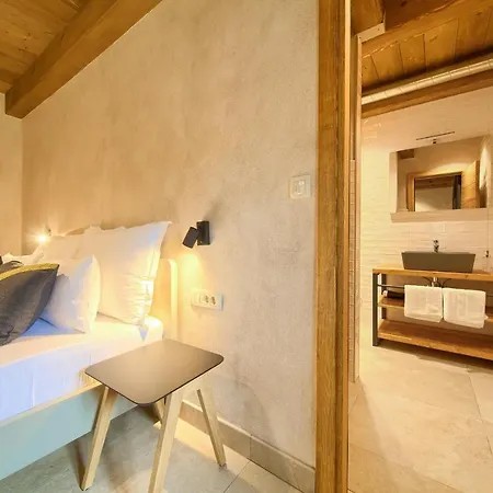 Luxury Jerini House With Pool And Wellness * Bajcici