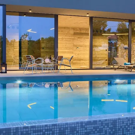 Luxury Jerini House With Pool And Wellness Bajcici
