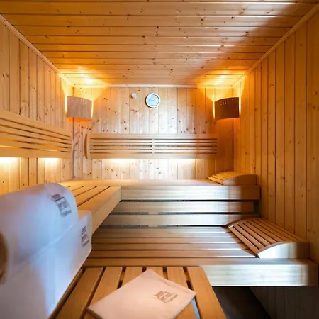 빌라 Luxury Jerini House With Pool And Wellness