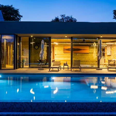 Luxury Jerini House With Pool And Wellness Bajcici