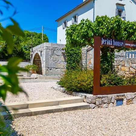 Luxury Jerini House With Pool And Wellness