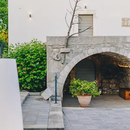 Luxury Jerini House With Pool And Wellness Bajcici