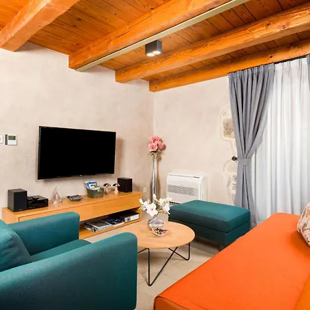 Luxury Jerini House With Pool And Wellness 빌라 Bajcici